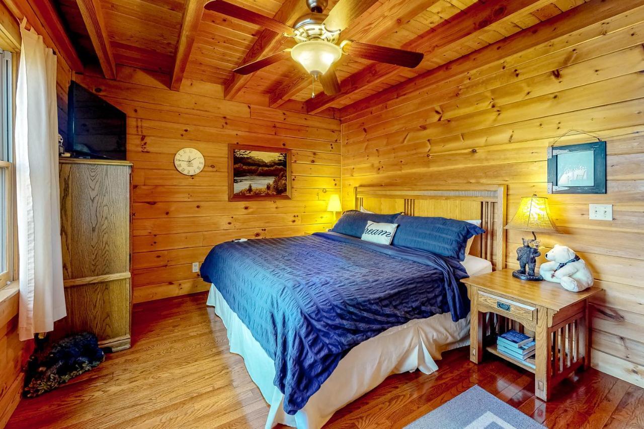Lazy Bear Lodge Sevierville Bagian luar foto